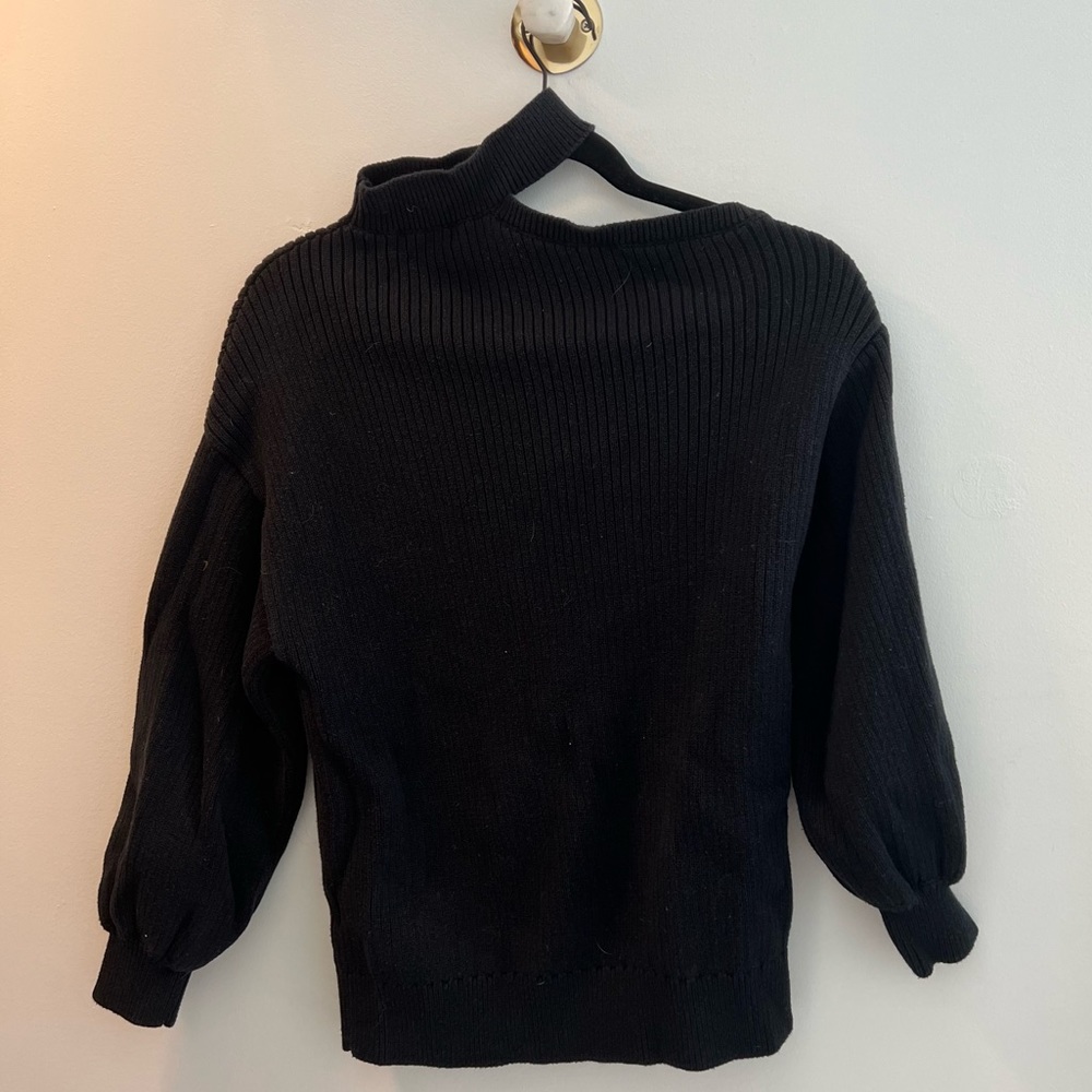 Forever 21 Black Off One Shoulder Mockneck Sweater